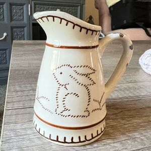 Andrea by Sadek Sm Bunny
Creamer 3" Tall Brown Stitched
Pattern Easter Display